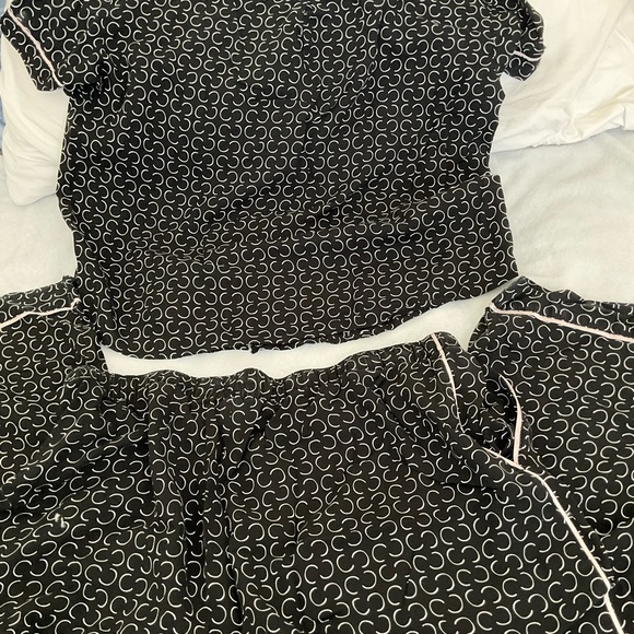 SOLD OUT Stars  above set pjs woman’s - Picture 10 of 13